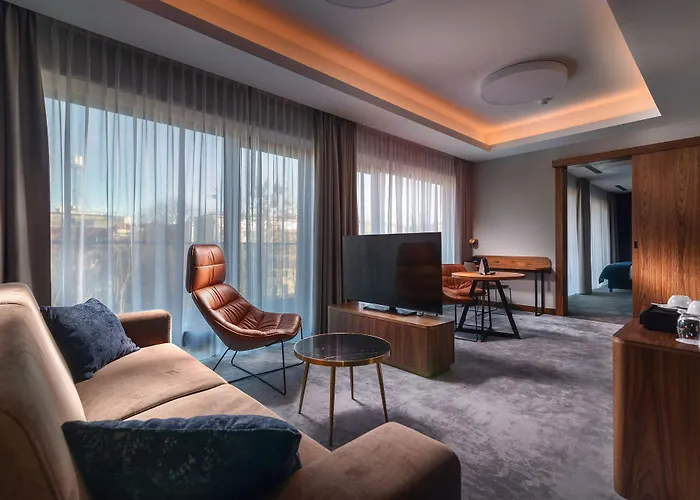 My Story 4* غدينيا